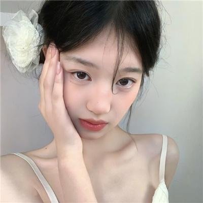 年轻男子